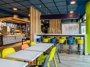 Daily buffet breakfast (EUR 9.5 per person)