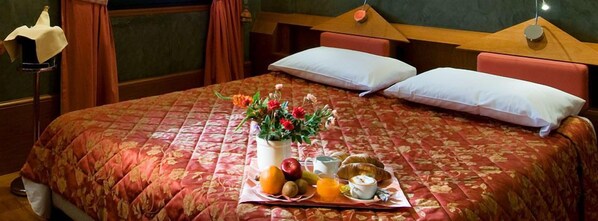 Premium bedding, memory foam beds, minibar, in-room safe