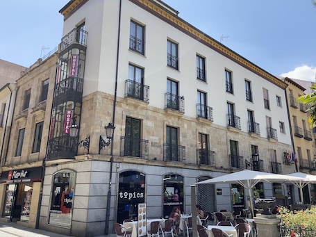 Hostal Concejo