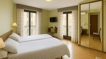 Twin kamer, 2 eenpersoonsbedden | Extra bedden (toeslag), gratis wifi, beddengoed