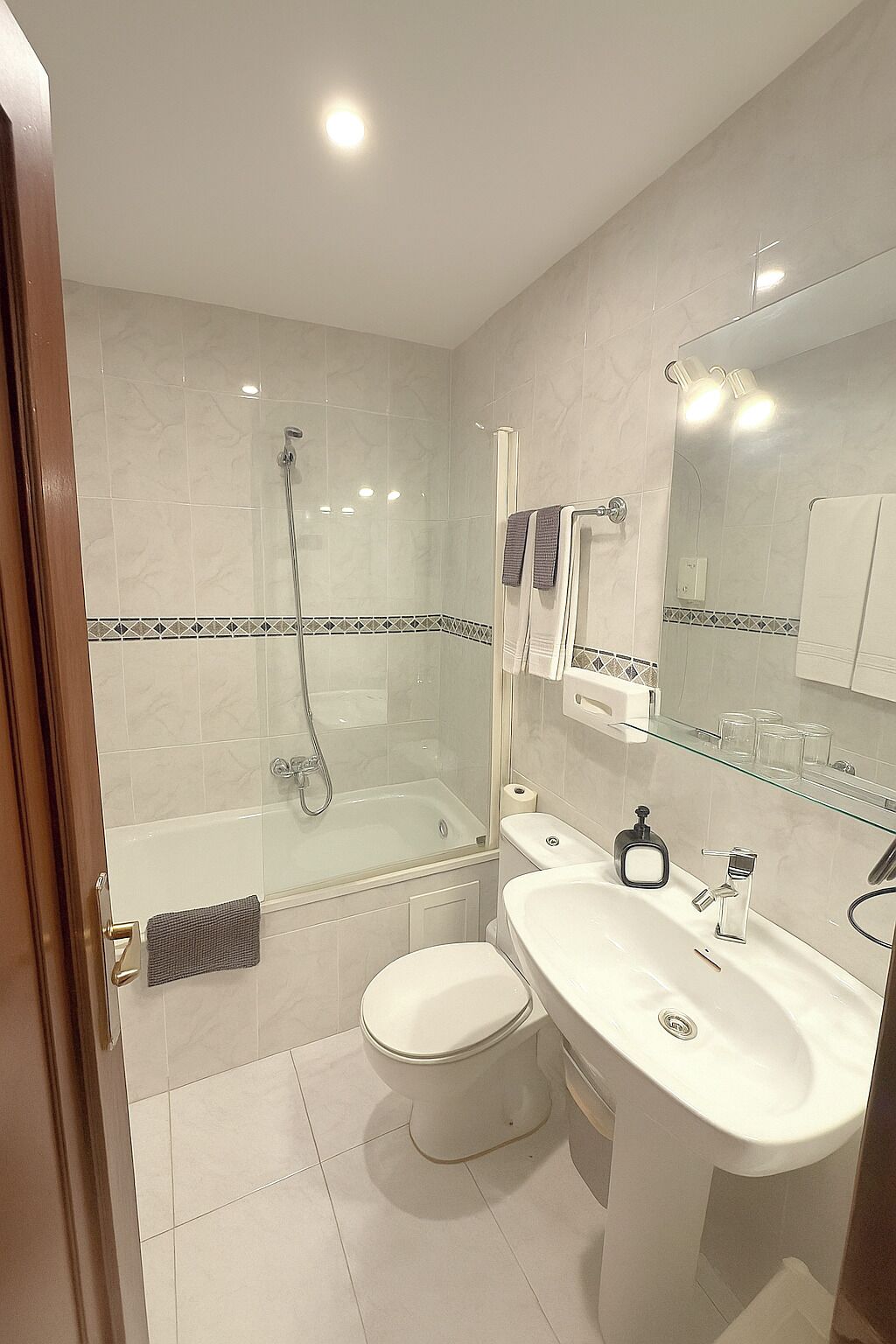 Photo - Hostal Concejo