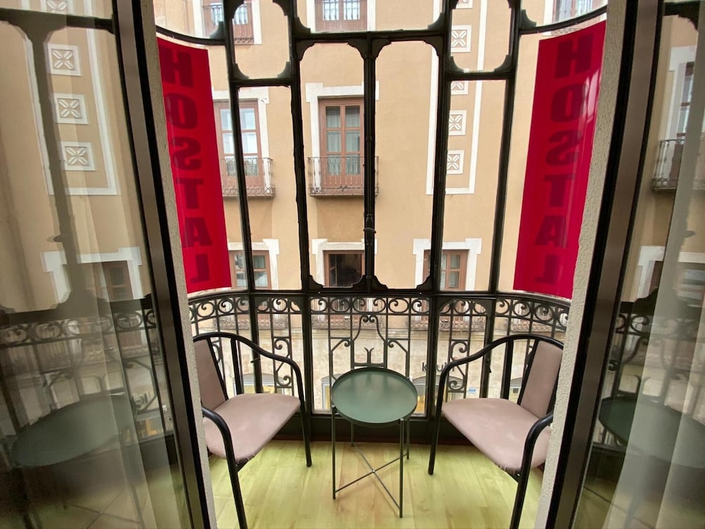 Hostal Concejo by null