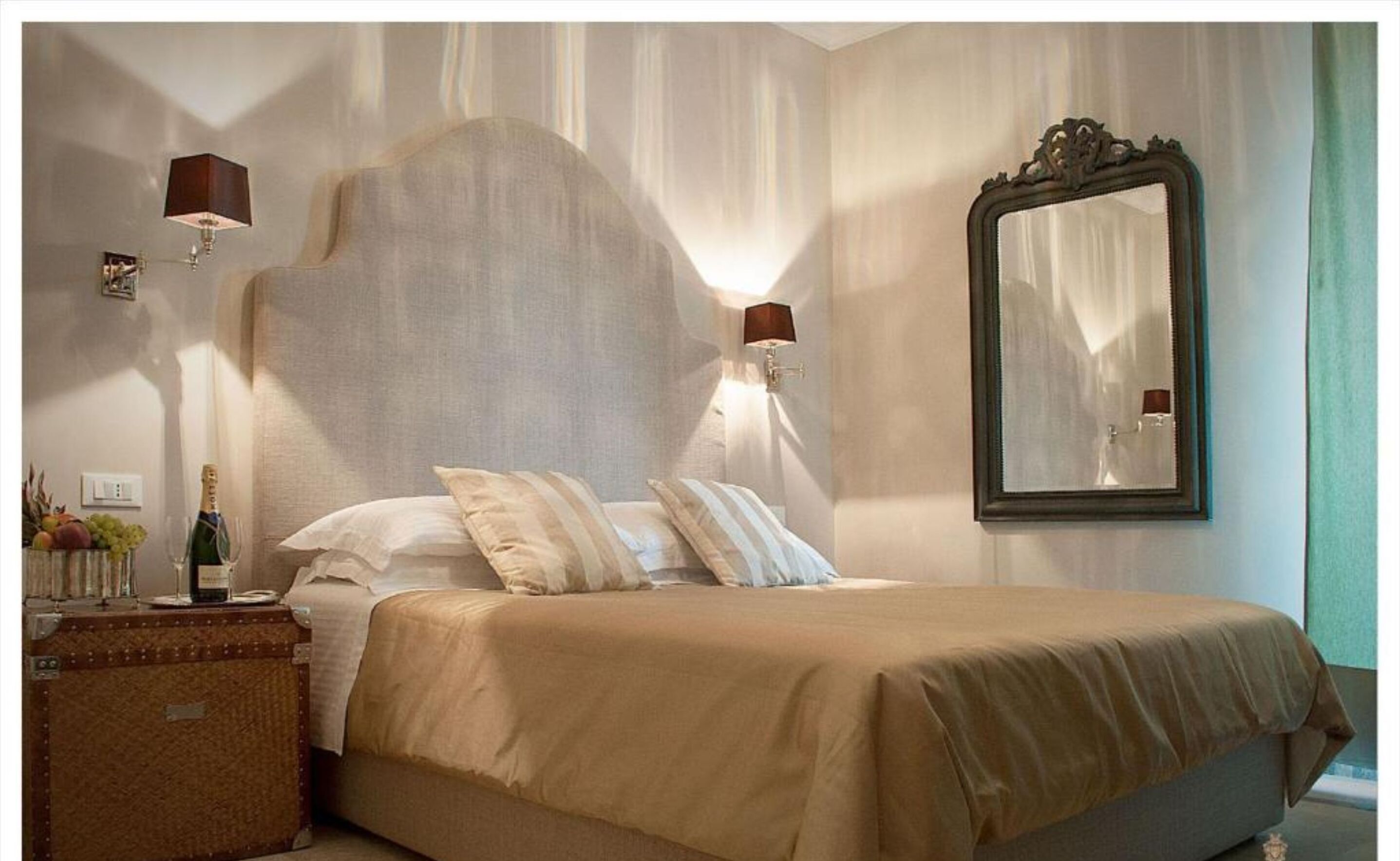 1 bedroom, Frette Italian sheets, premium bedding, down duvets