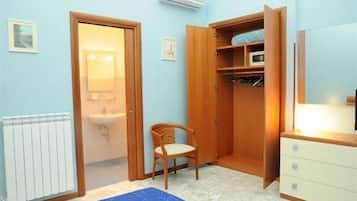 Double or Twin Room, Balcony | Minibar, in-room safe, individually decorated, individually furnished