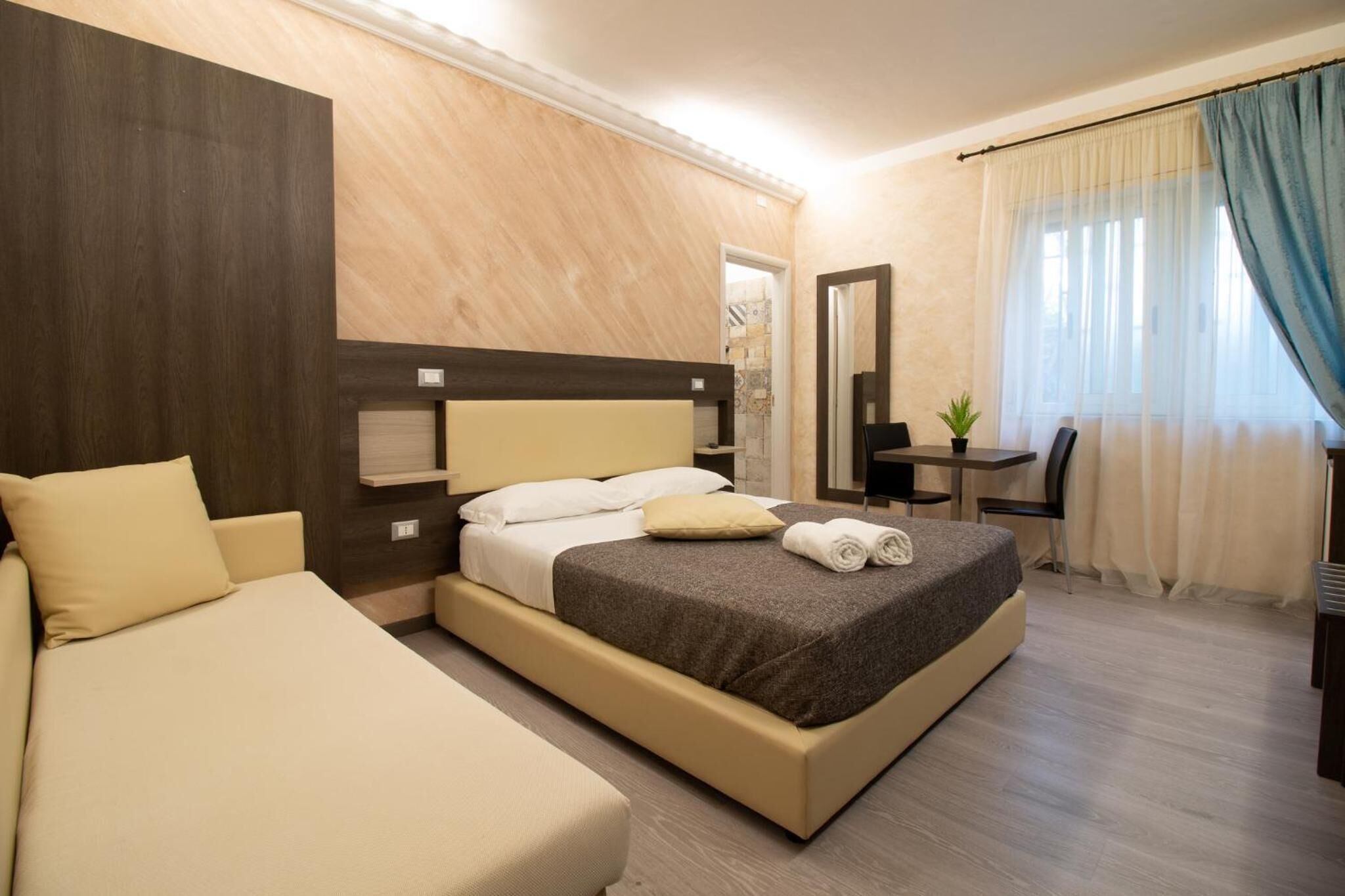 Coffres-forts dans les chambres, décoration personnalisée