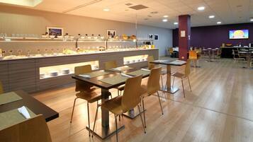 Daily buffet breakfast (EUR 34 per person)