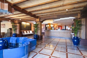 Mostrador para check-in y check-out