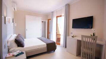 Minibar, in-room safe, desk, blackout curtains