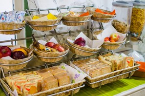 Bao gồm bữa sáng buffet hàng ngày 