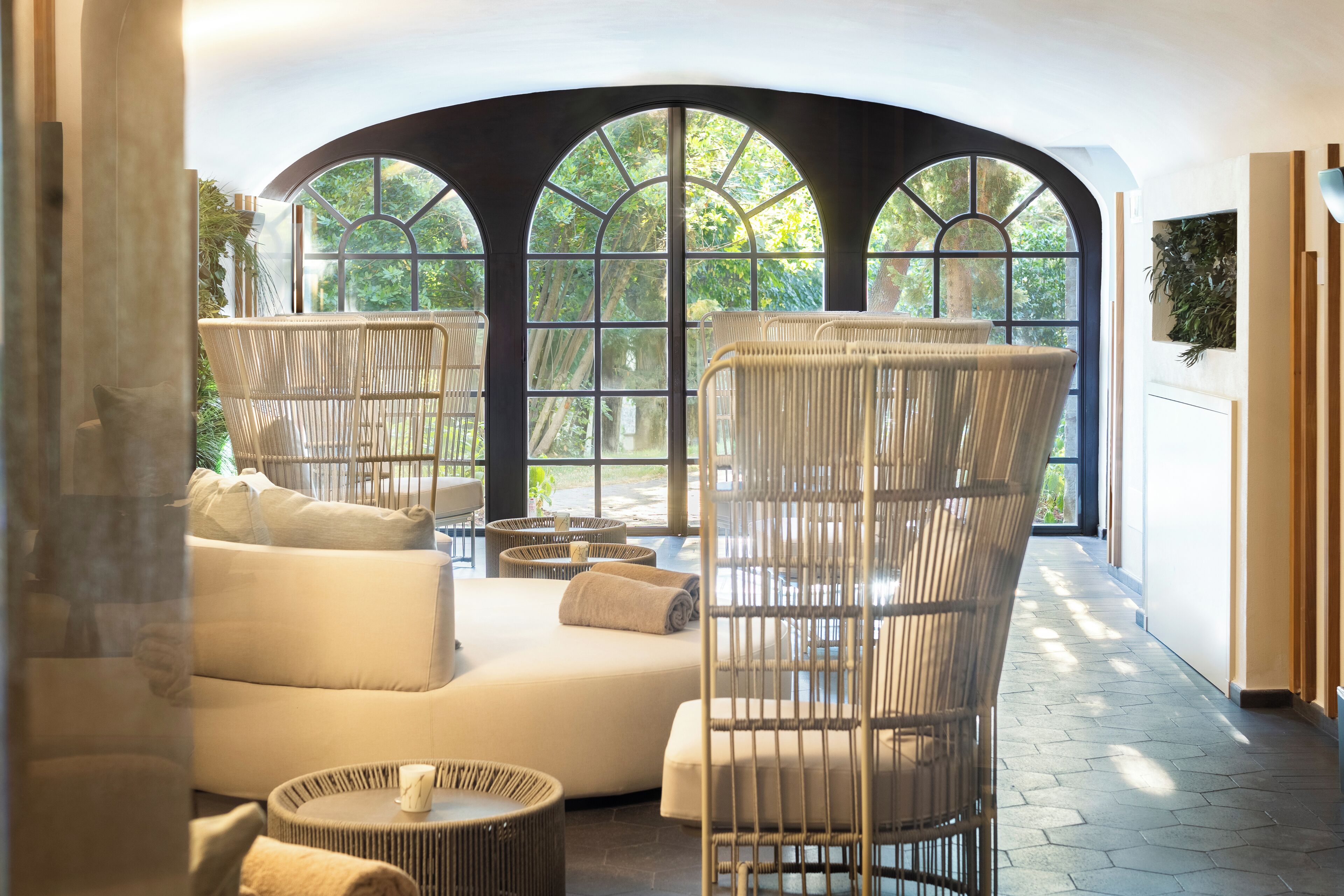 ساونا، حوض استحمام ساخن، غرفة بخار، ينابيع ساخنة، حمام تركي