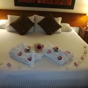 Junior Suite, Hot Tub | In-room safe, desk, iron/ironing board, free WiFi - Hotel Santa Viviana Villa de Leyva (Villa de Leyva)