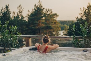 Outdoor spa tub - Sigtunahöjden Hotell & Konferens (Sigtuna)