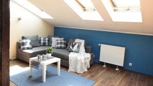 Standard Apartment, 2 Bedrooms (for 4) | Living room