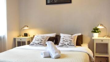 Deluxe Double Room | Premium bedding, individually decorated, individually furnished