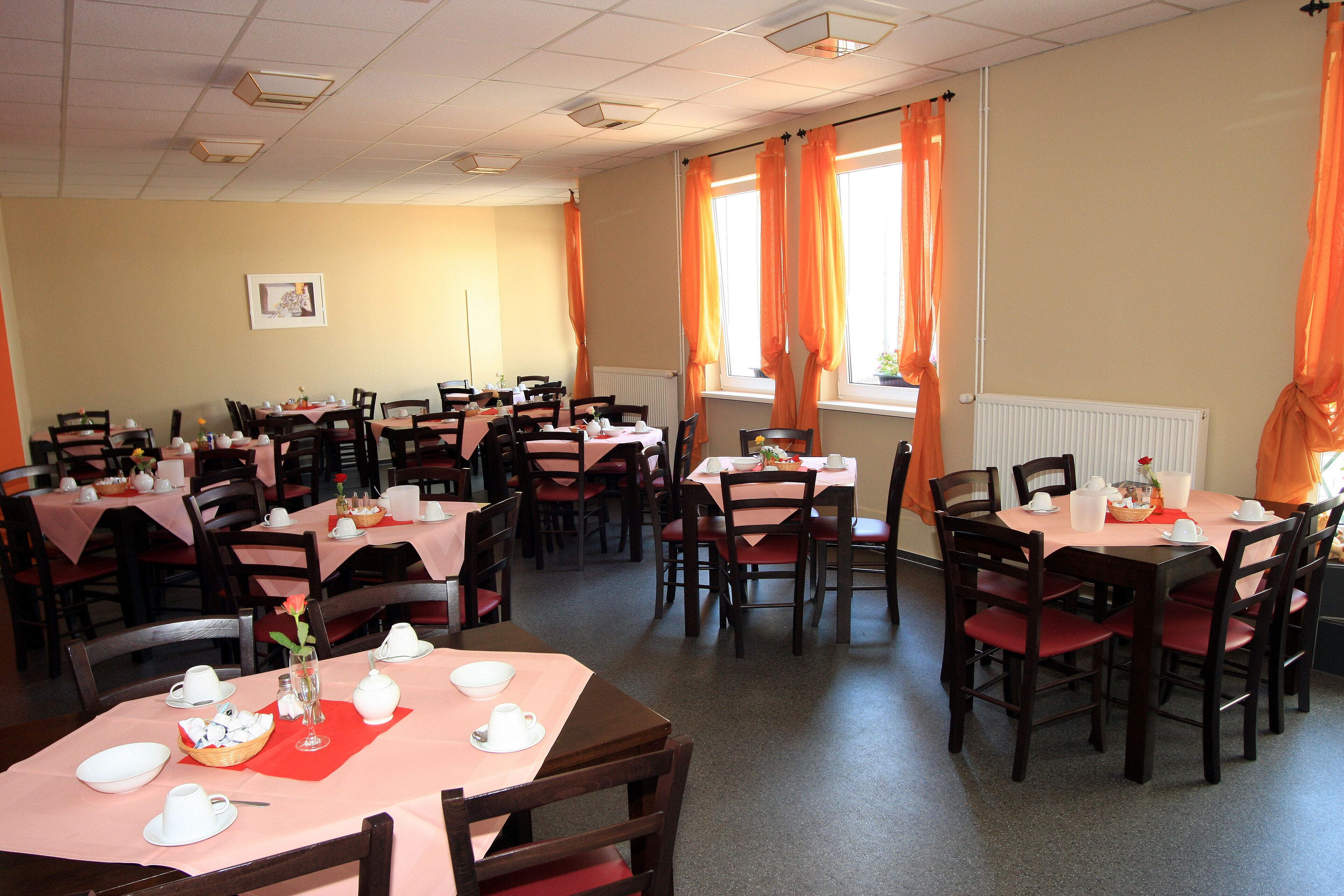 lunch, dinner served; greek cuisine, al fresco dining