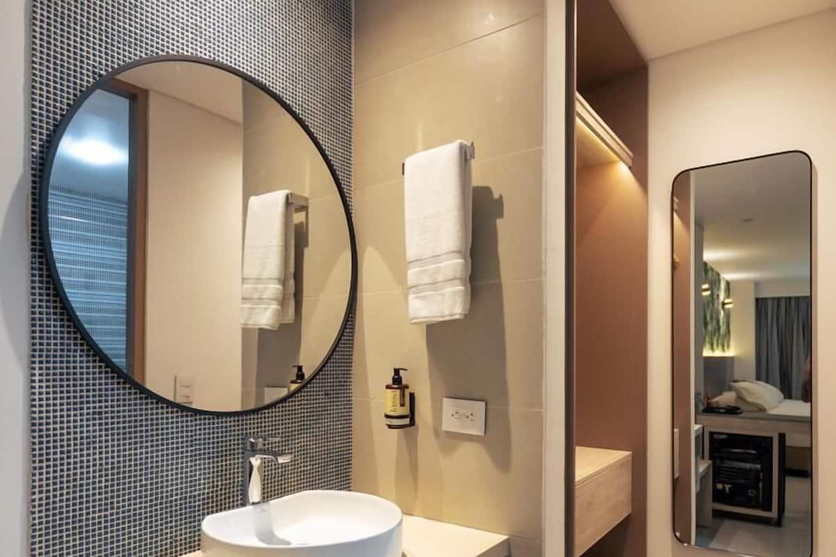 shower, designer toiletries, hair dryer, bathrobes