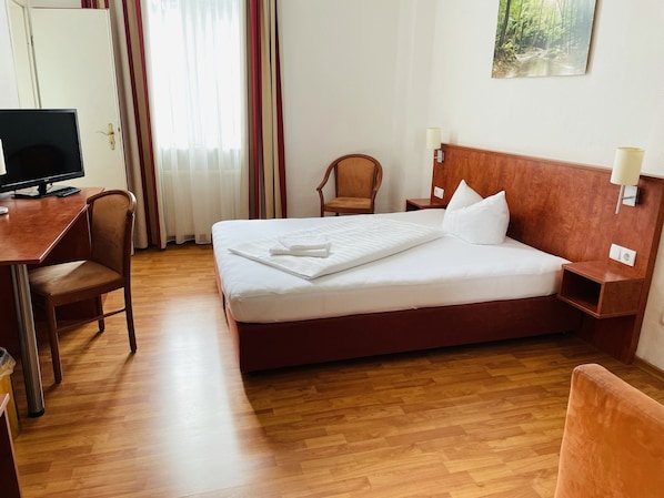 Yhden hengen comfort-huone | Untuvapeitot, Select Comfort -patjalliset sängyt
