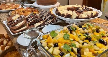 HMG Suites Inn Budget Rio