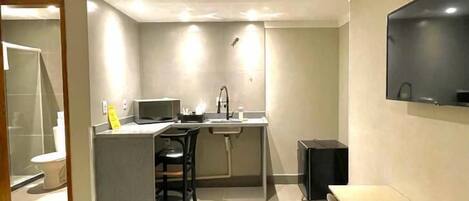 Neljän hengen superior-huone | Minibaari, ilmainen Wi-Fi, vuodevaatteet