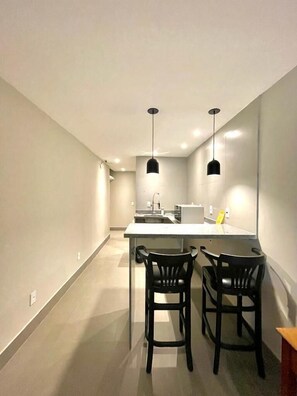 Superior Twin Room | Microwave