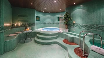Kroppsbehandlingar, ansiktsbehandlingar, manikyr och pedikyr och massage