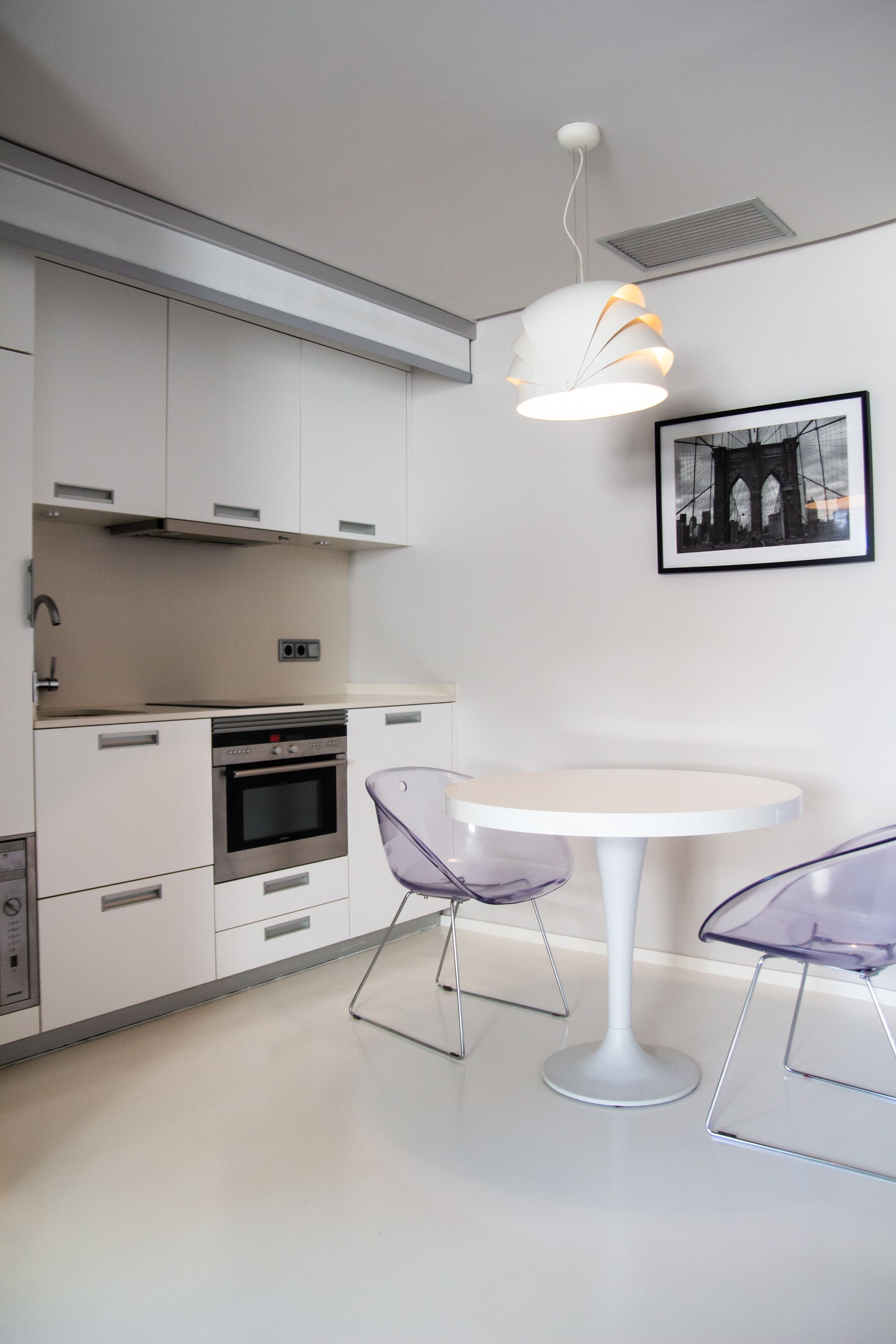 suite | premium bedding, minibar, in-room safe, desk