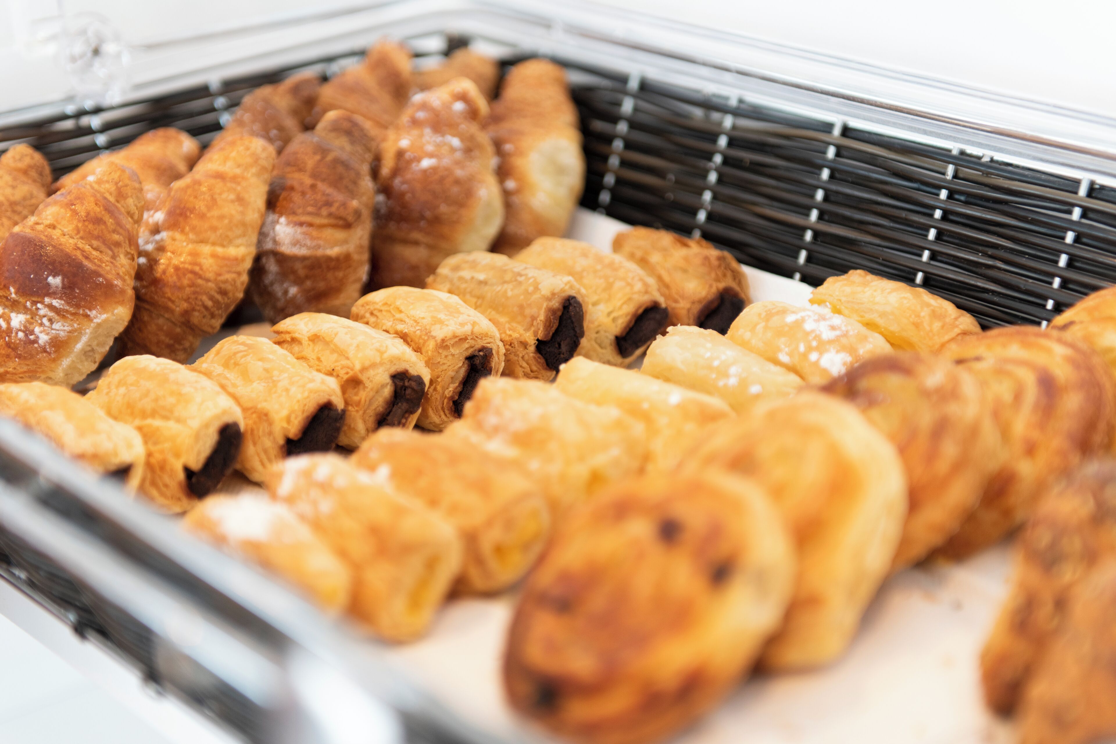daily buffet breakfast (eur 15 per person)