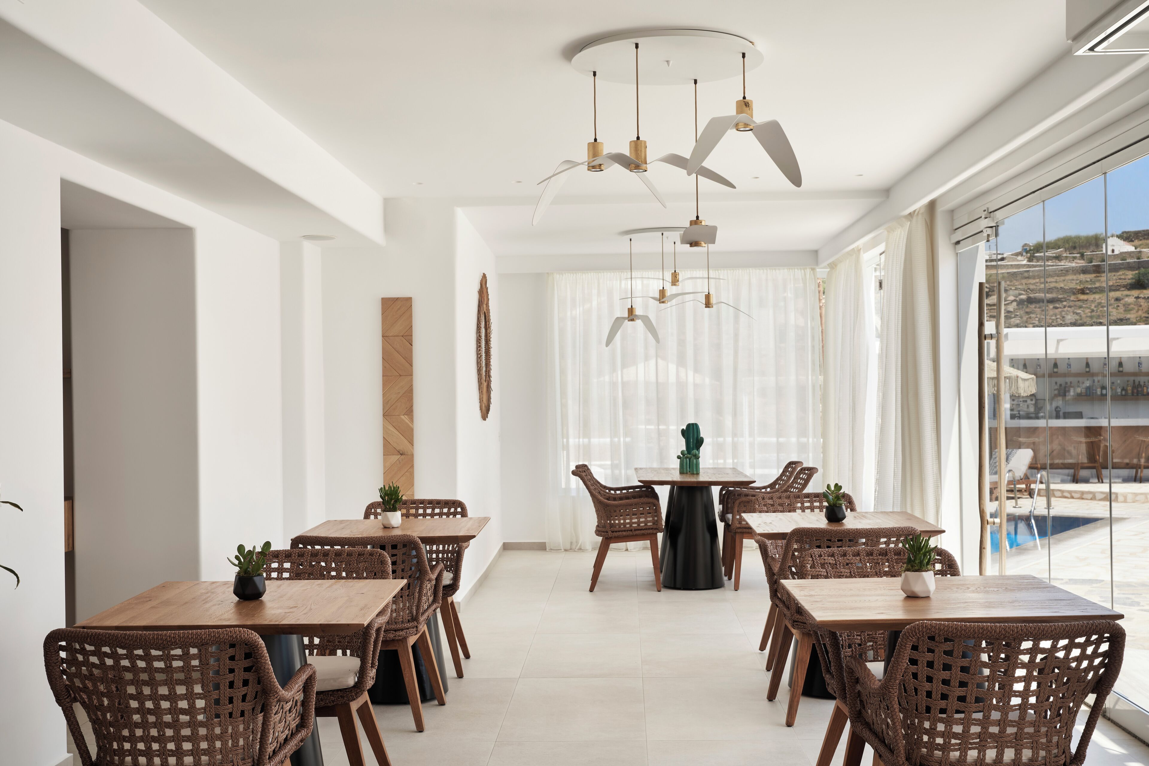 breakfast, lunch, dinner served; mediterranean cuisine