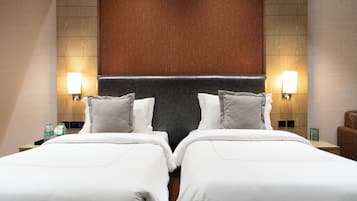 Superior Twin Room | Pillow-top beds, in-room safe, laptop workspace, blackout curtains