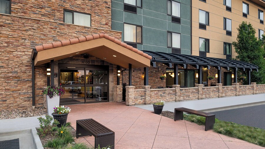 TownePlace Suites by Marriott Denver Airport at Gateway Park