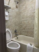 Bañera, toallas