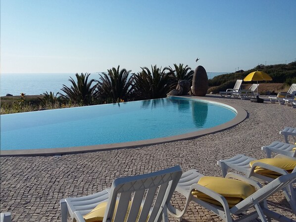 Indoor pool, seasonal outdoor pool, pool loungers