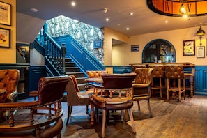 Petit déjeuner, déjeuner et dßner servis sur place