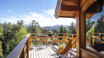 Cabin (For 4 People) | Terrace/patio