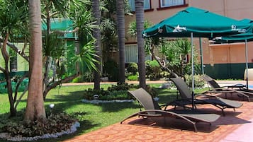 Deluxe Room, Pool View | Garden view