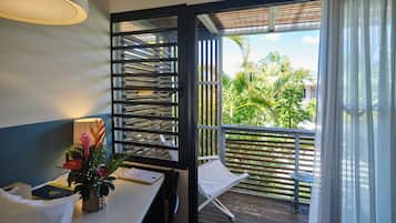 Triple Superior Room, pool view | Terrace/patio