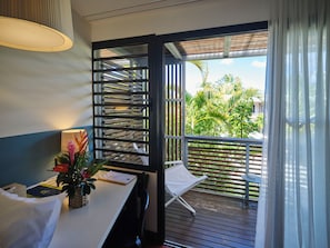 Triple Superior Room, pool view | Terrace/patio