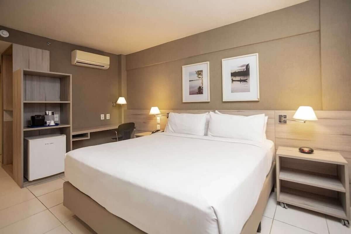 In-room safe, desk, iron/ironing board, WiFi (free)