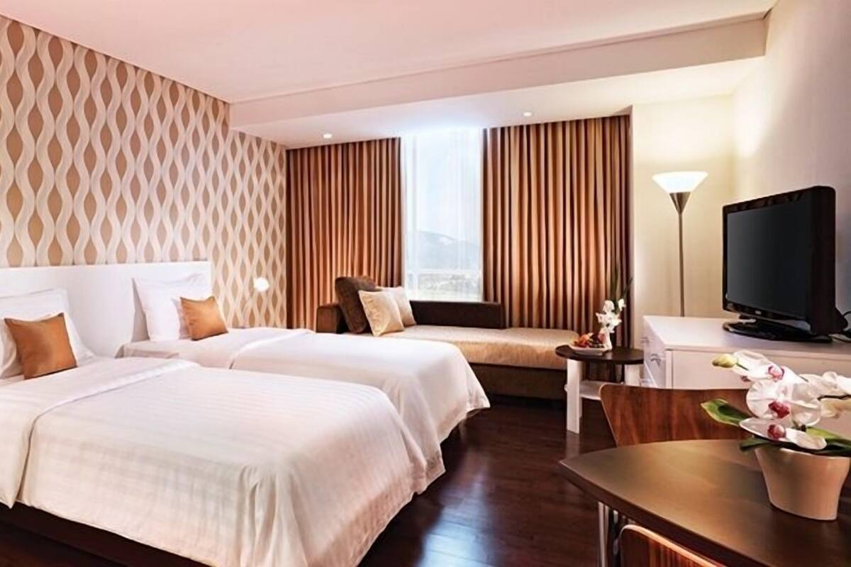 Condotel Studio | 客房內保險箱、書桌、熨斗/熨衣板、折疊床/加床