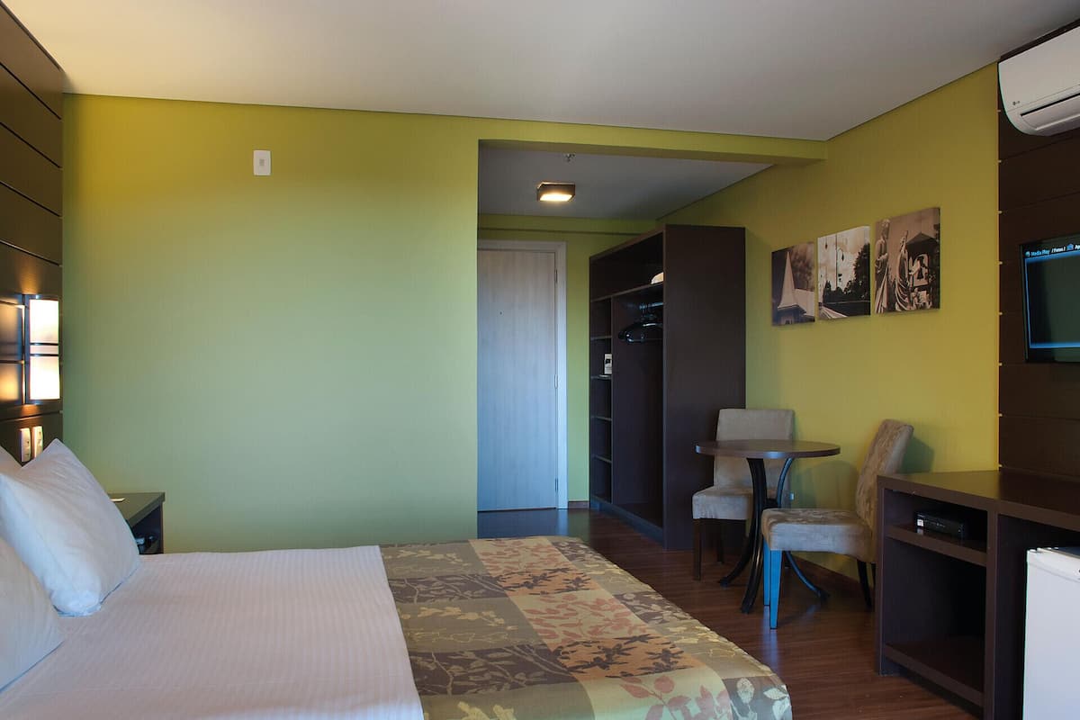 Minibar, in-room safe, desk, blackout curtains