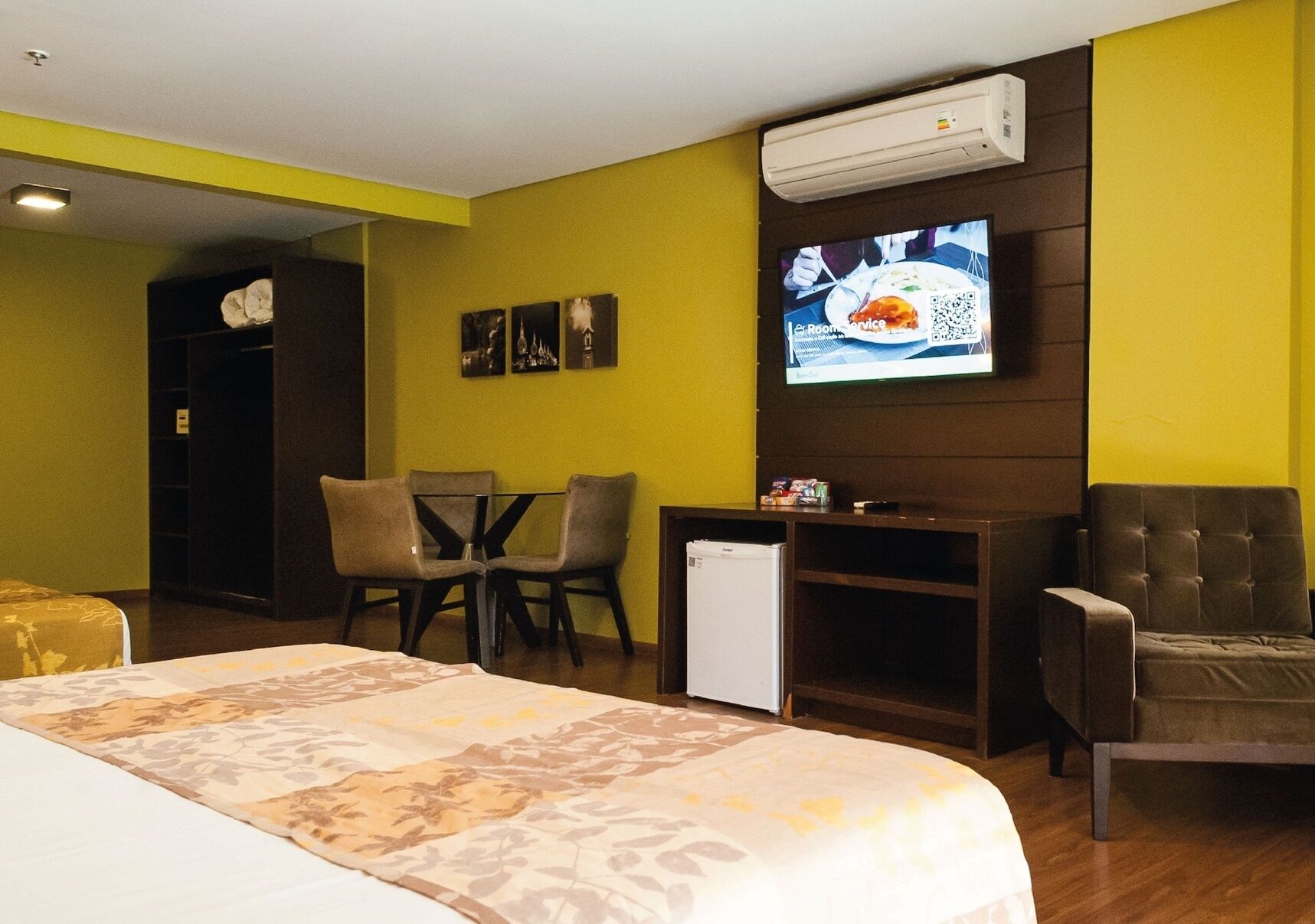Minibar, in-room safe, desk, blackout drapes