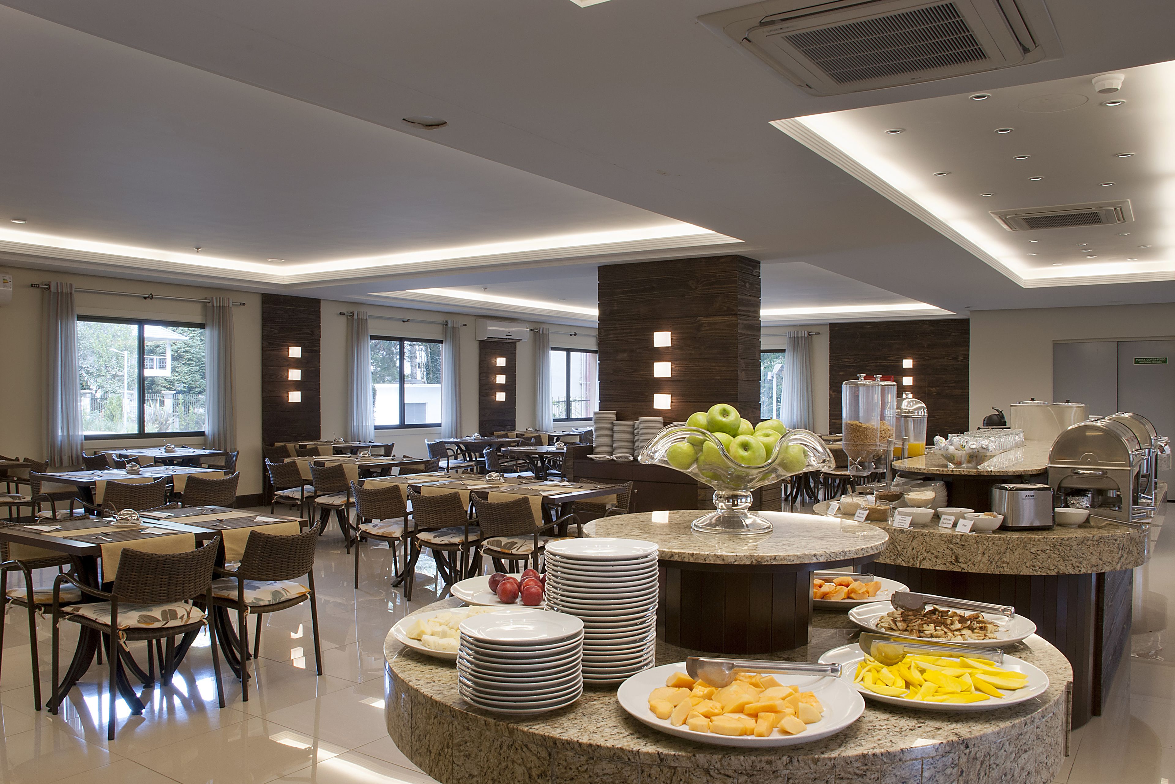 Desayuno buffet incluido todos los días 