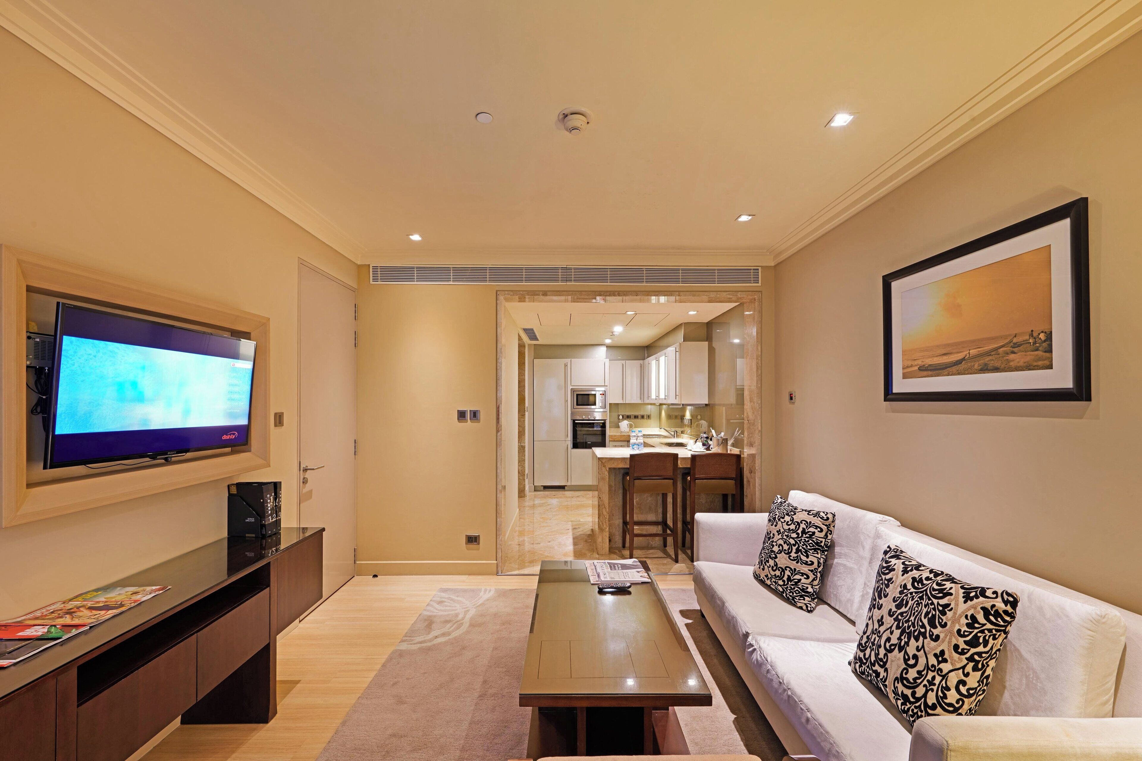Apartment, 1 Bedroom | Hypo-allergenic bedding available, in-room safe, desk, laptop workspace