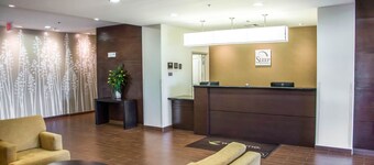 슬립 인 & 스위트 센터