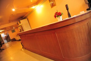 Quầy tiếp tân