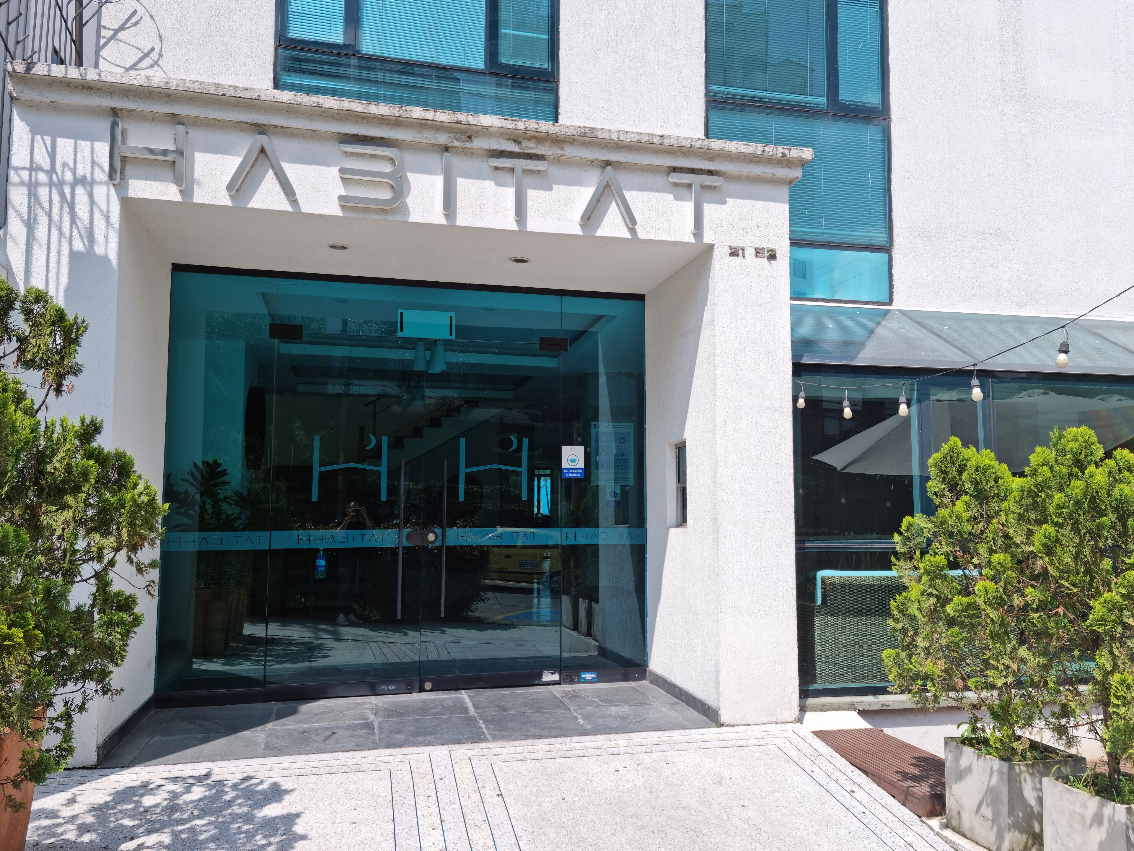 Fachada de la propiedad