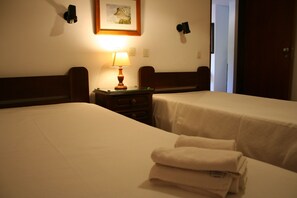 Pillow-top beds, blackout curtains, iron/ironing board, free WiFi - Aldeia da Falésia (Albufeira)