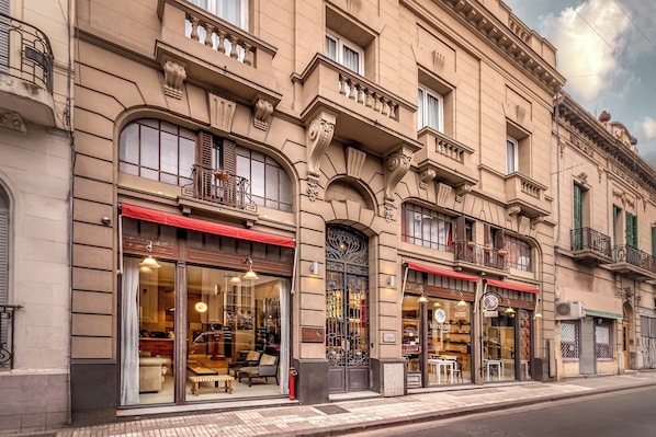 Front of property - Patios de San Telmo (Buenos Aires)