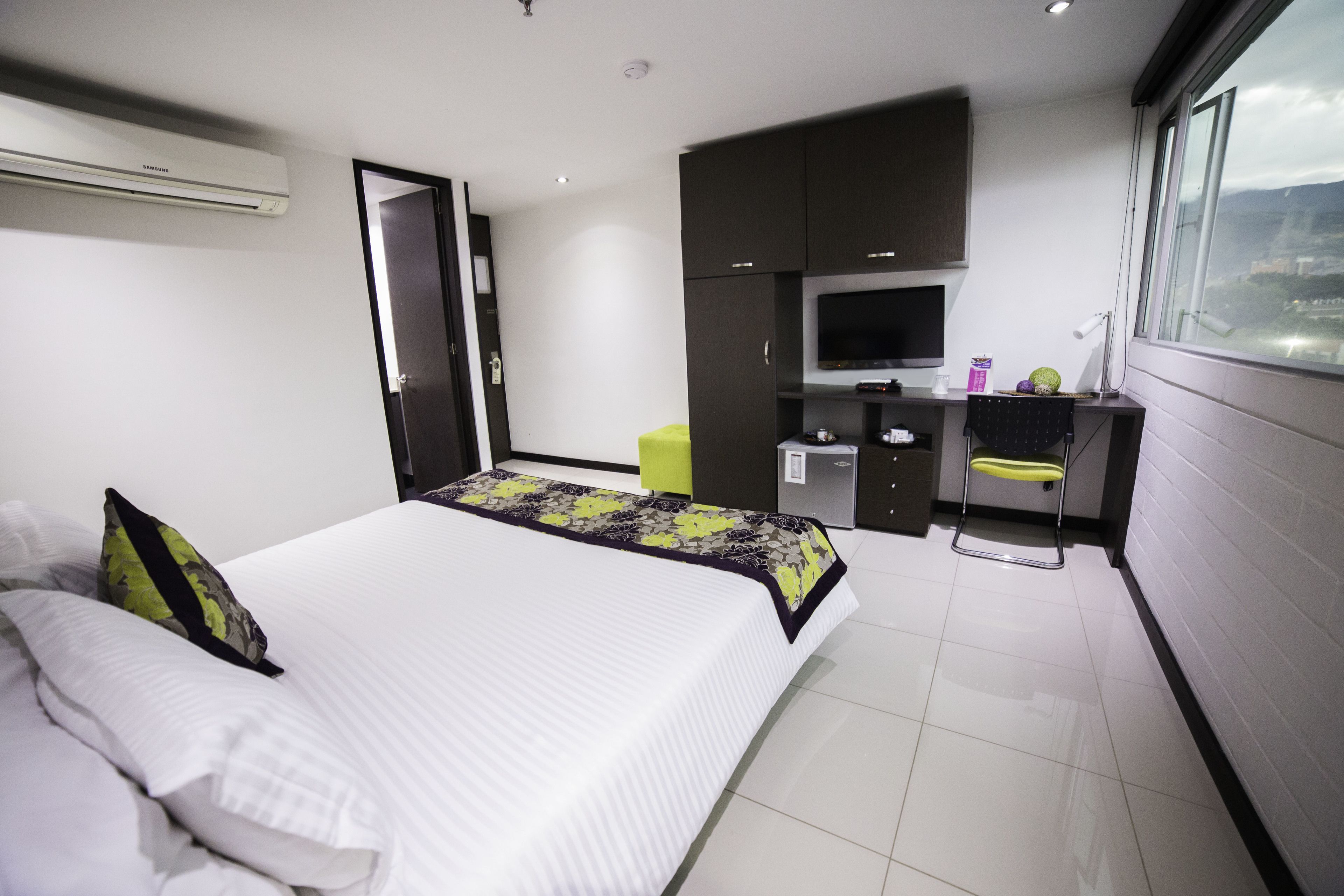superior standard | 1 bedroom, in-room safe, free wifi, bed sheets