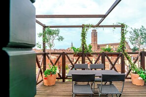 全景顶层房, 露台, 副楼 (San Polo 2107) | 客房景观